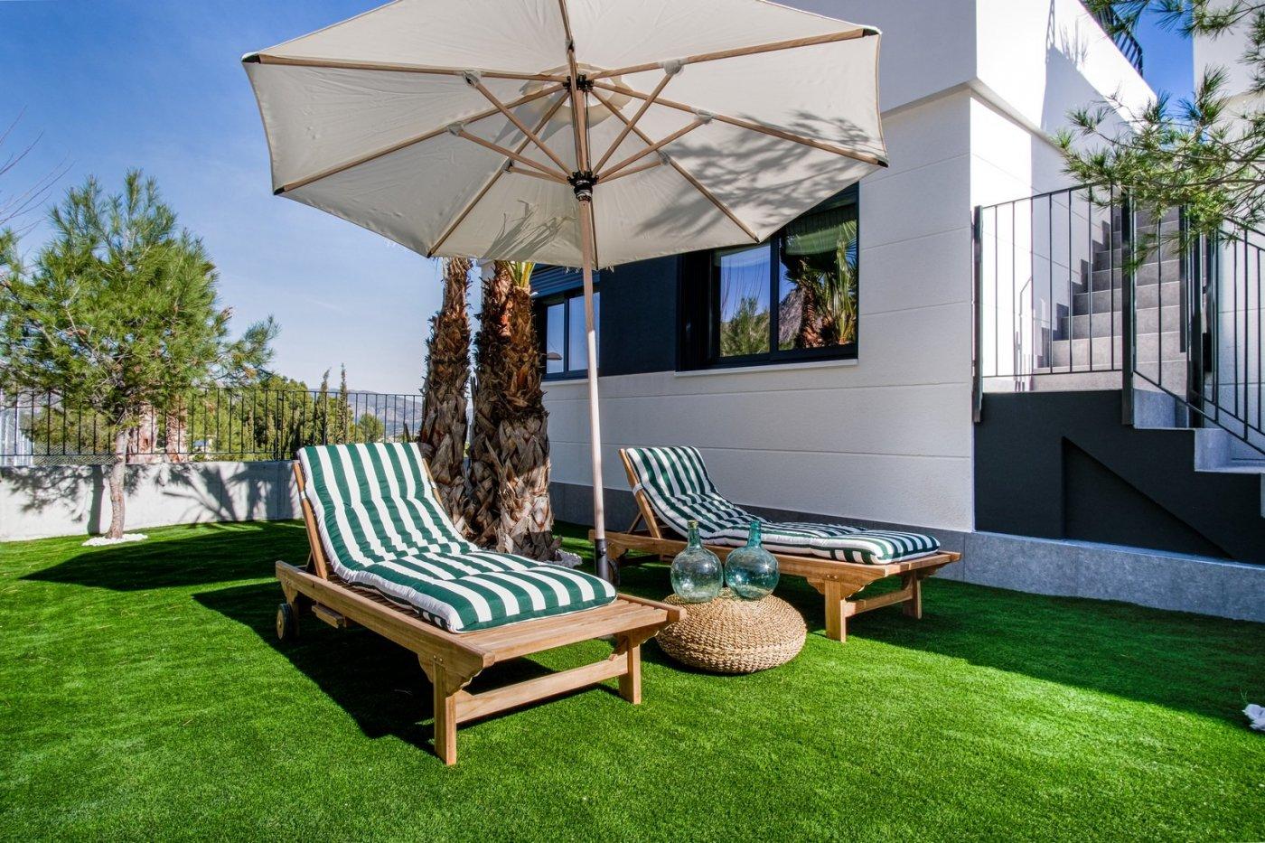 For sale of villa in Polop