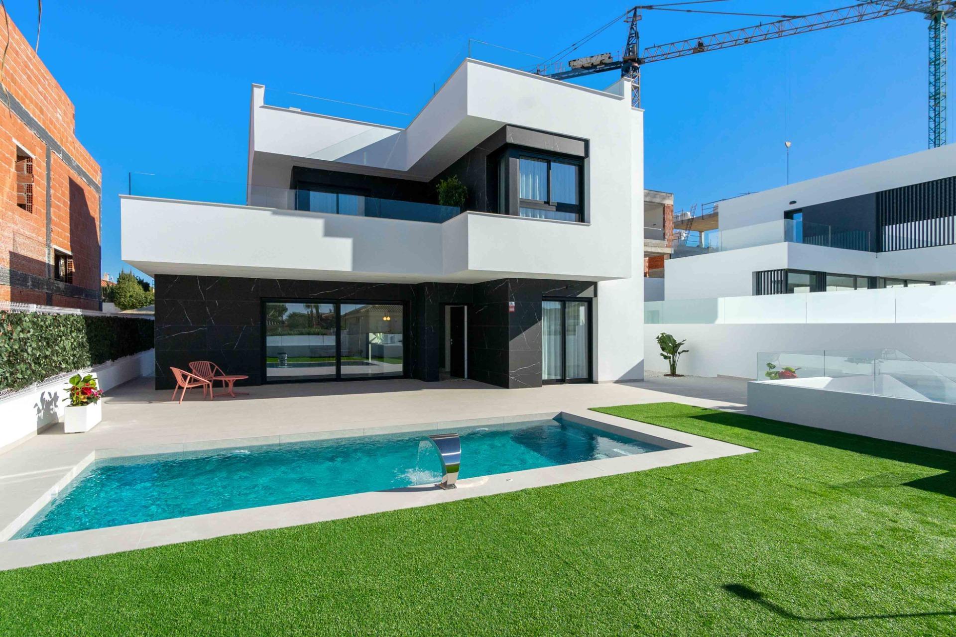 Venta de villa en Rojales