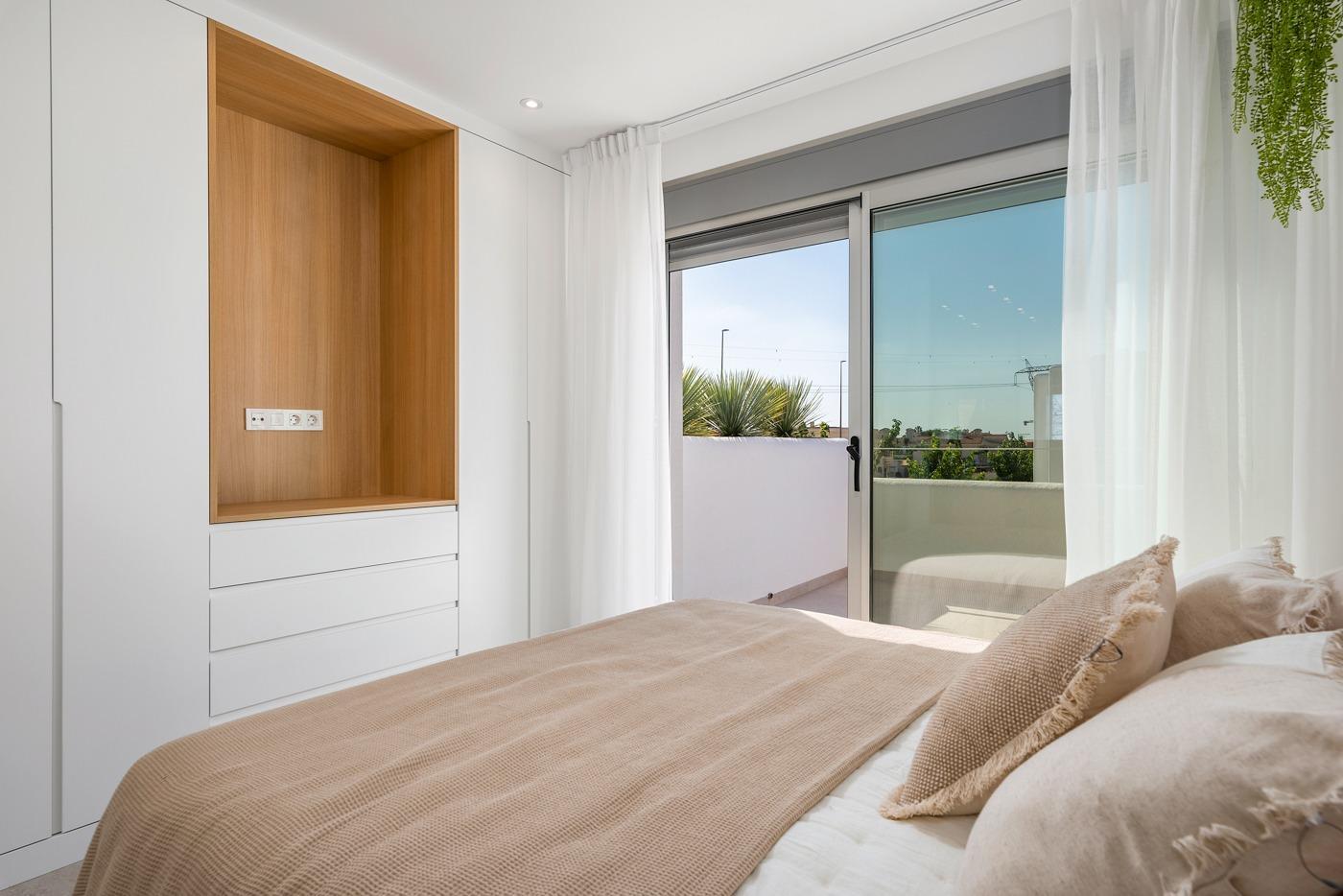 Venta de villa en Los Alcazares