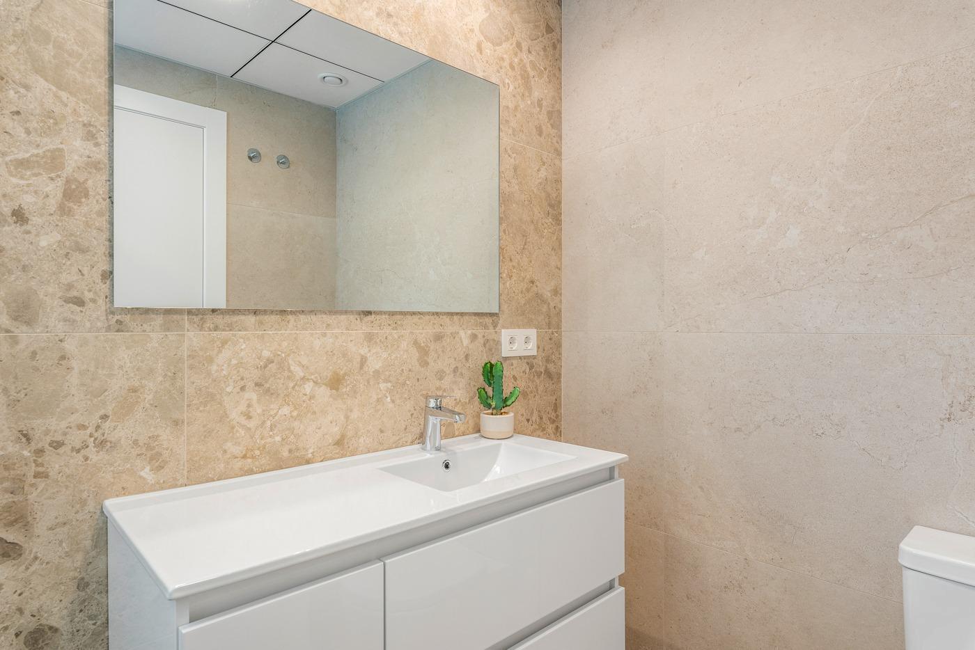 Venta de villa en Los Alcazares