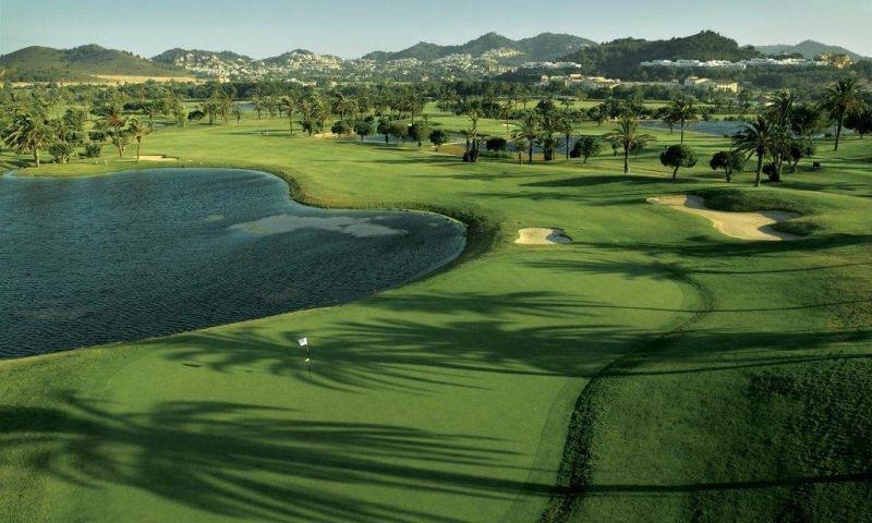 Venta de villa en La Manga del Mar Menor