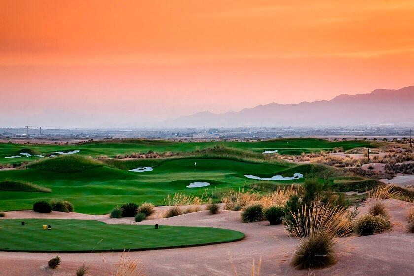 For sale of villa in Alhama De Murcia