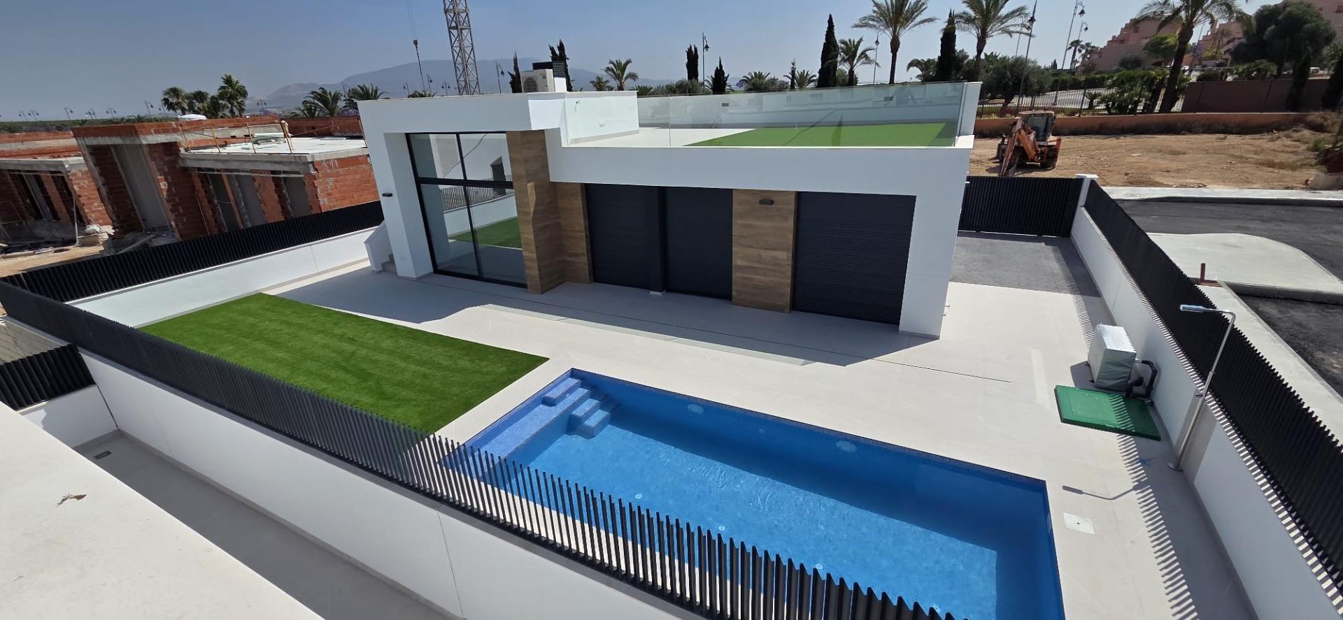 Venta de villa en Alhama De Murcia