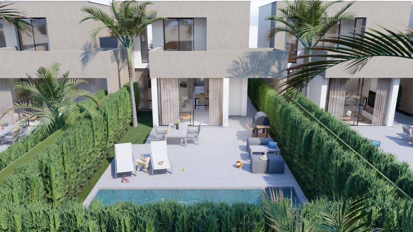 Venta de villa en Los Urrutias