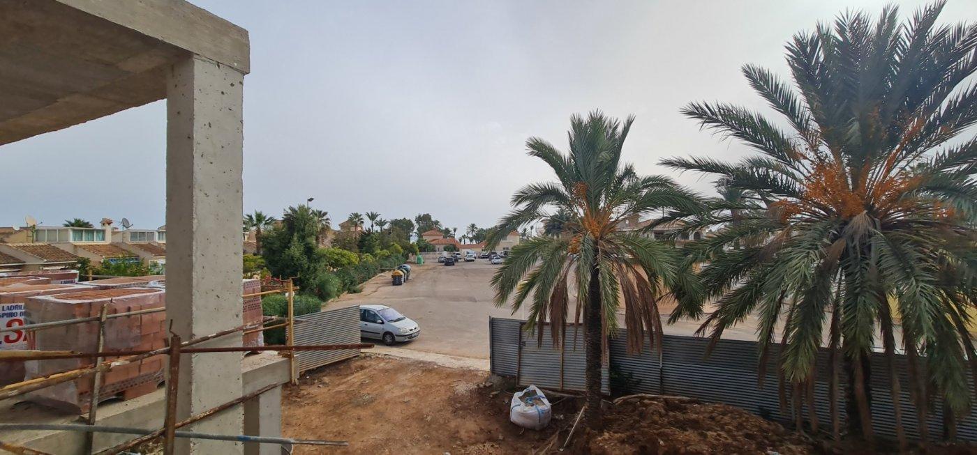 Venta de villa en Los Urrutias