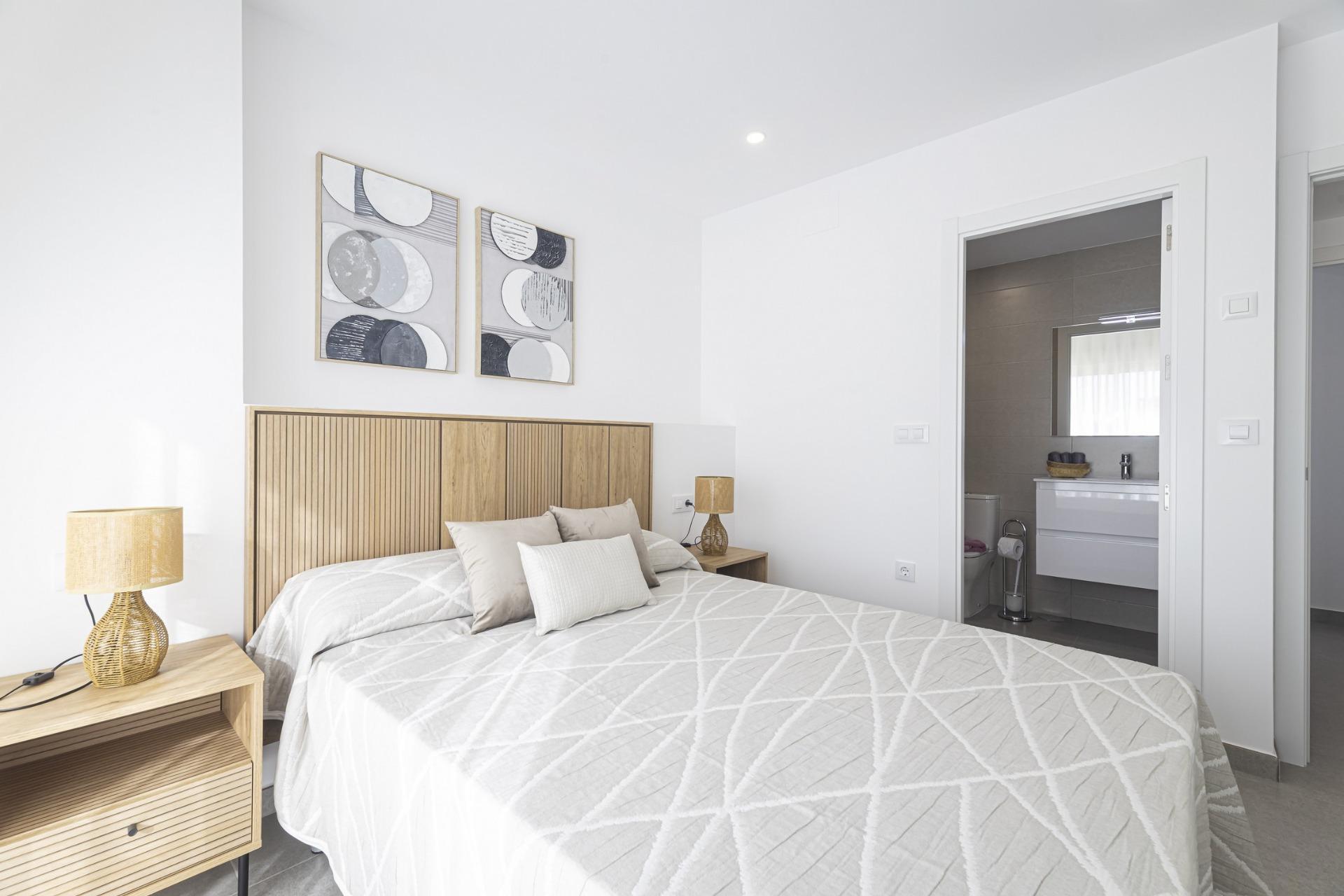 For sale of apartment in La Manga del Mar Menor