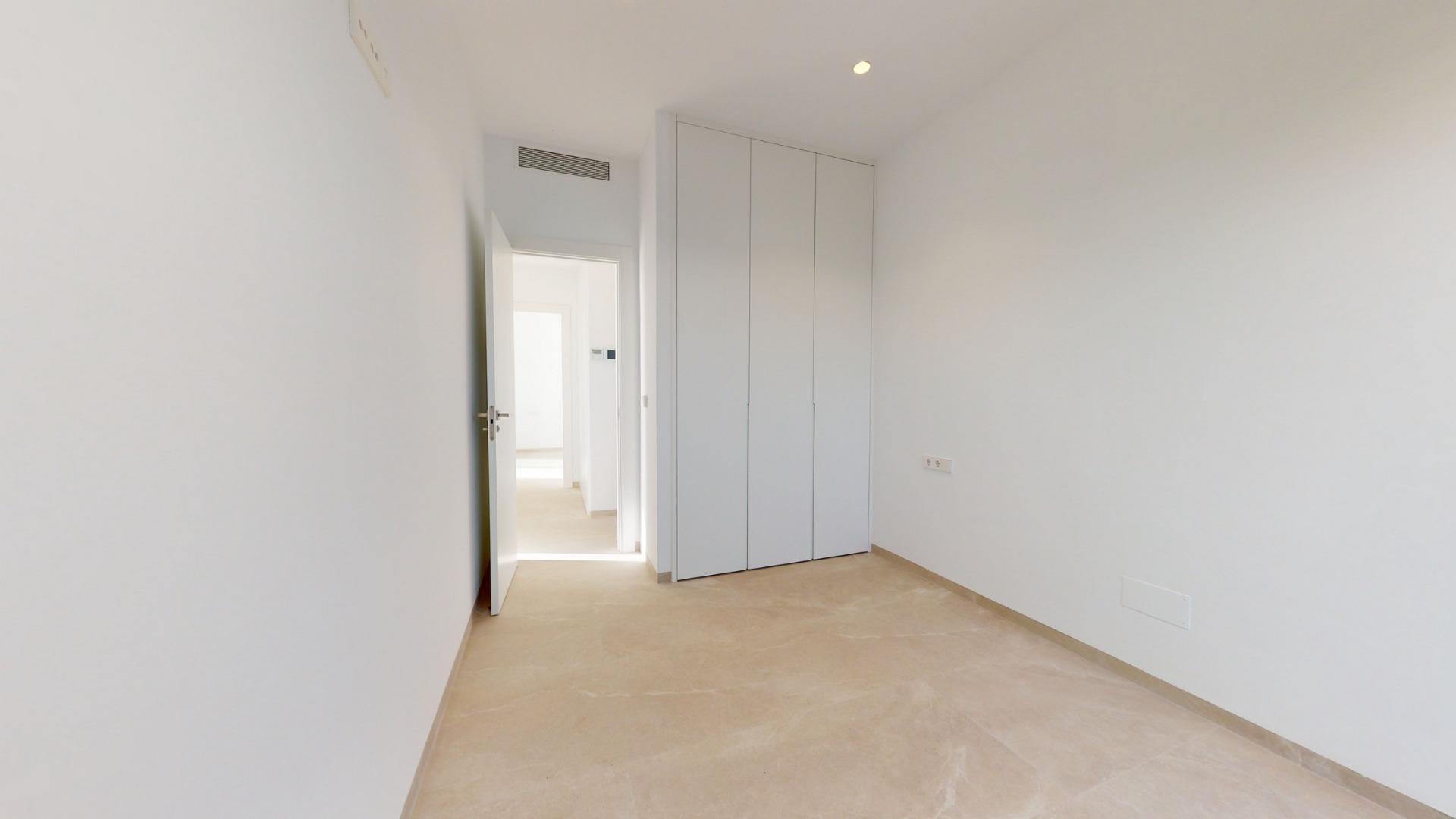 Venta de villa en Los Alcazares