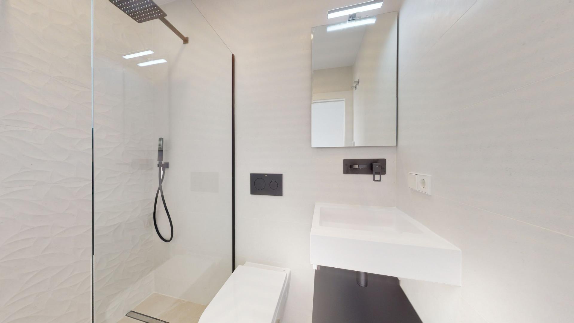 Venta de villa en Los Alcazares