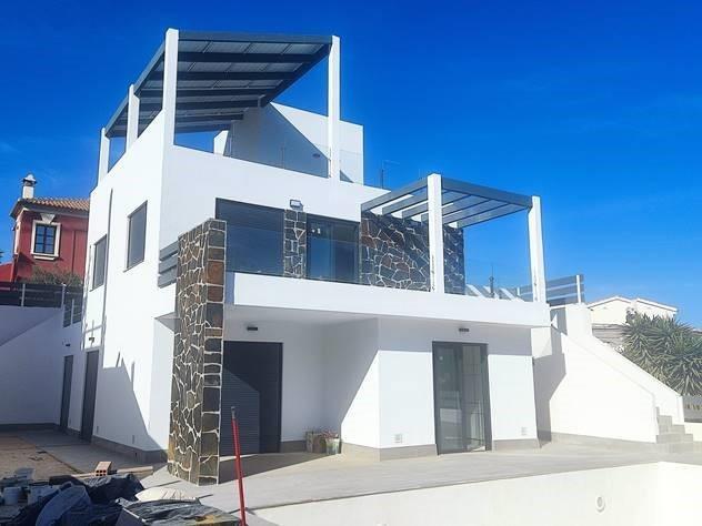 Venta de villa en Rojales
