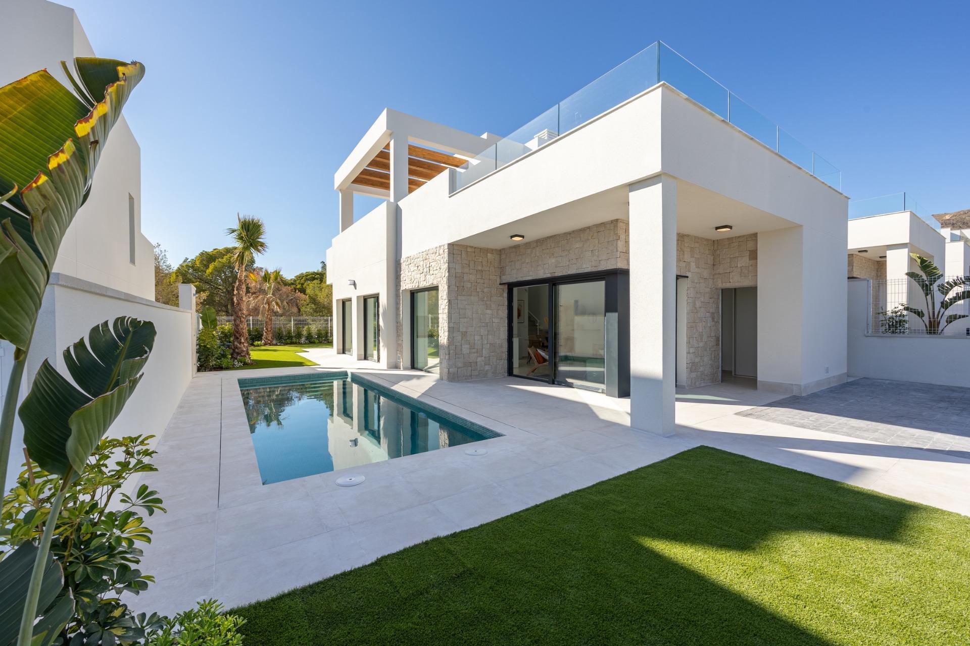 For sale of villa in Finestrat