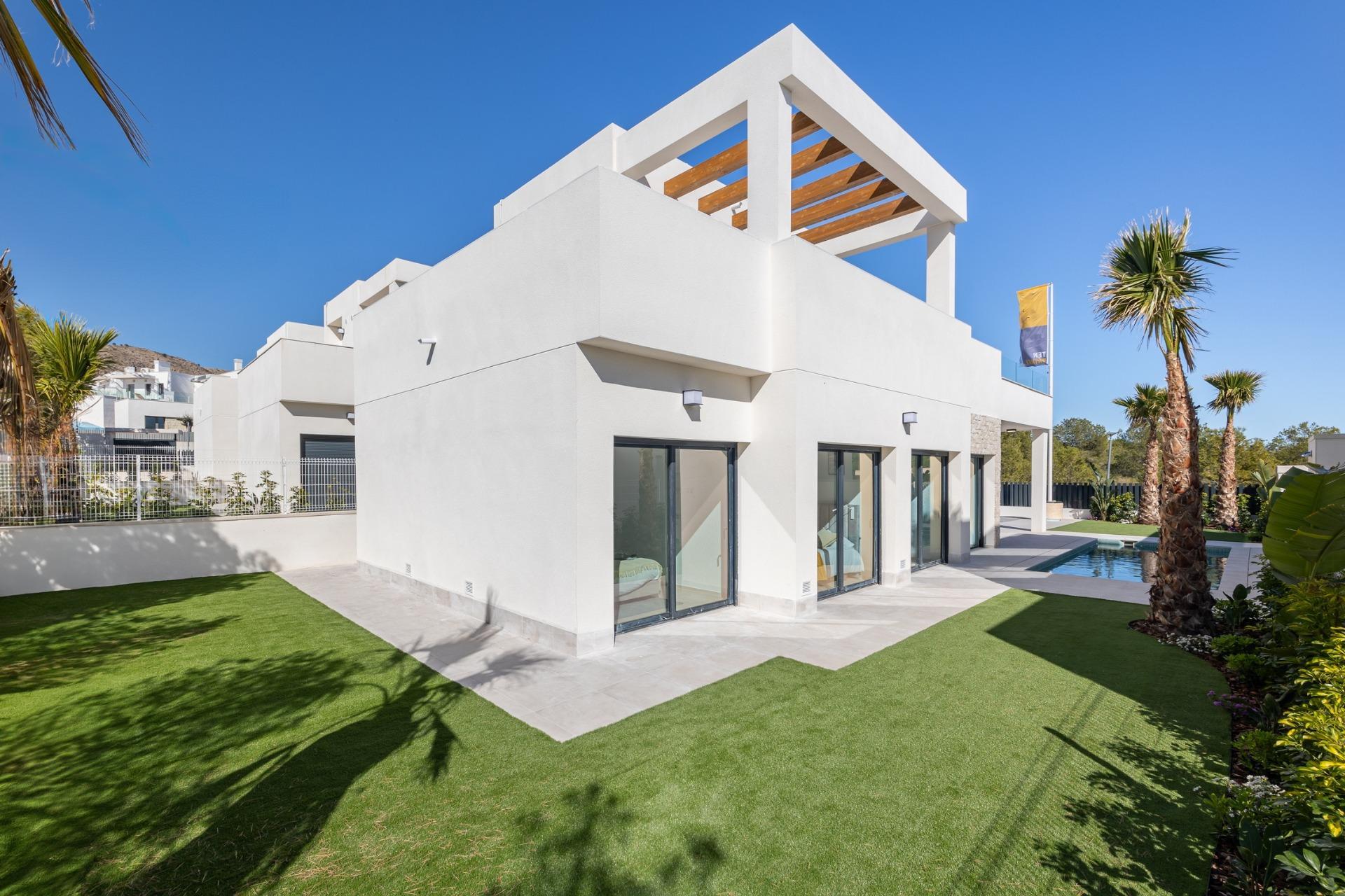For sale of villa in Finestrat