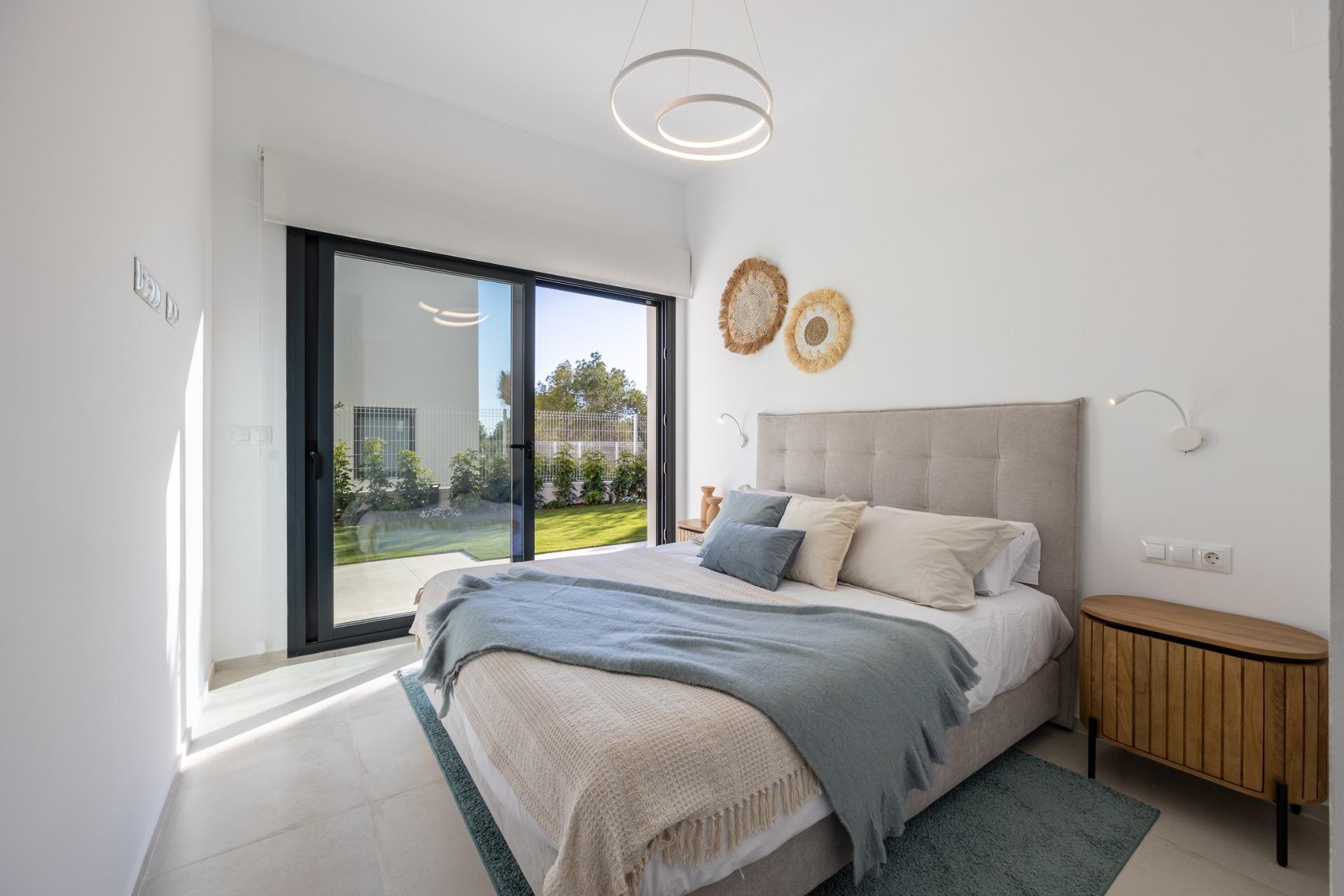 For sale of villa in Finestrat