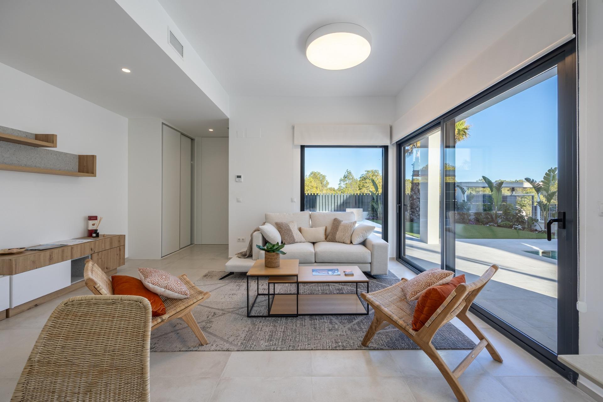 For sale of villa in Finestrat