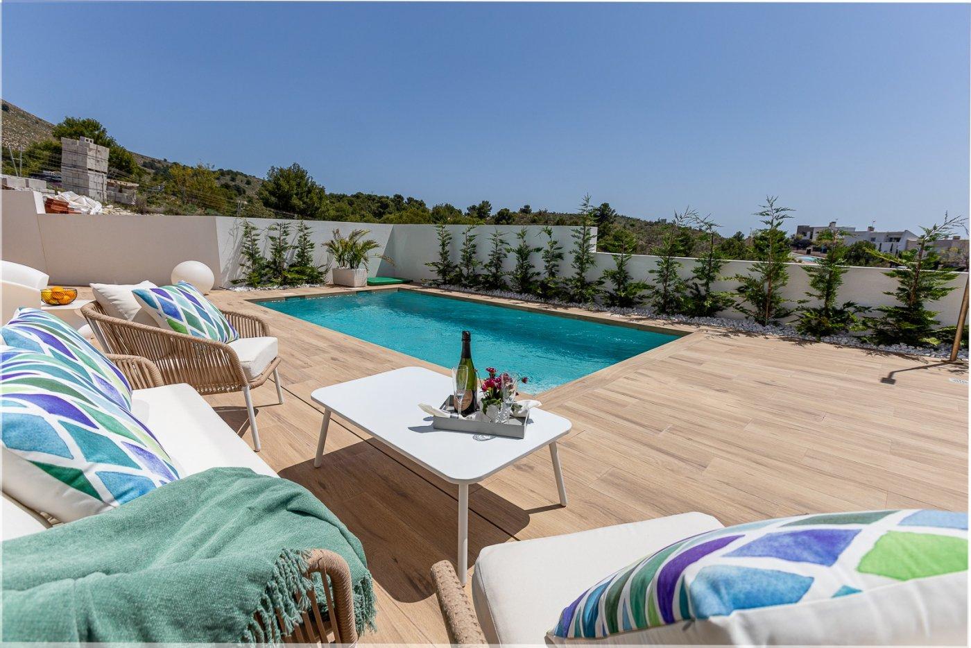 For sale of villa in Finestrat
