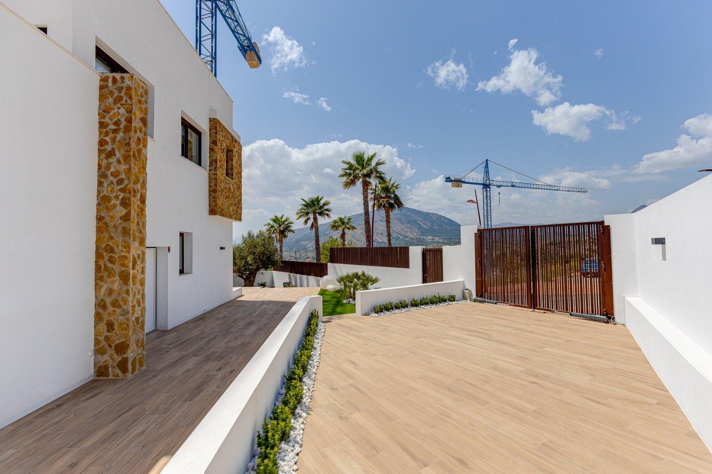For sale of villa in Finestrat