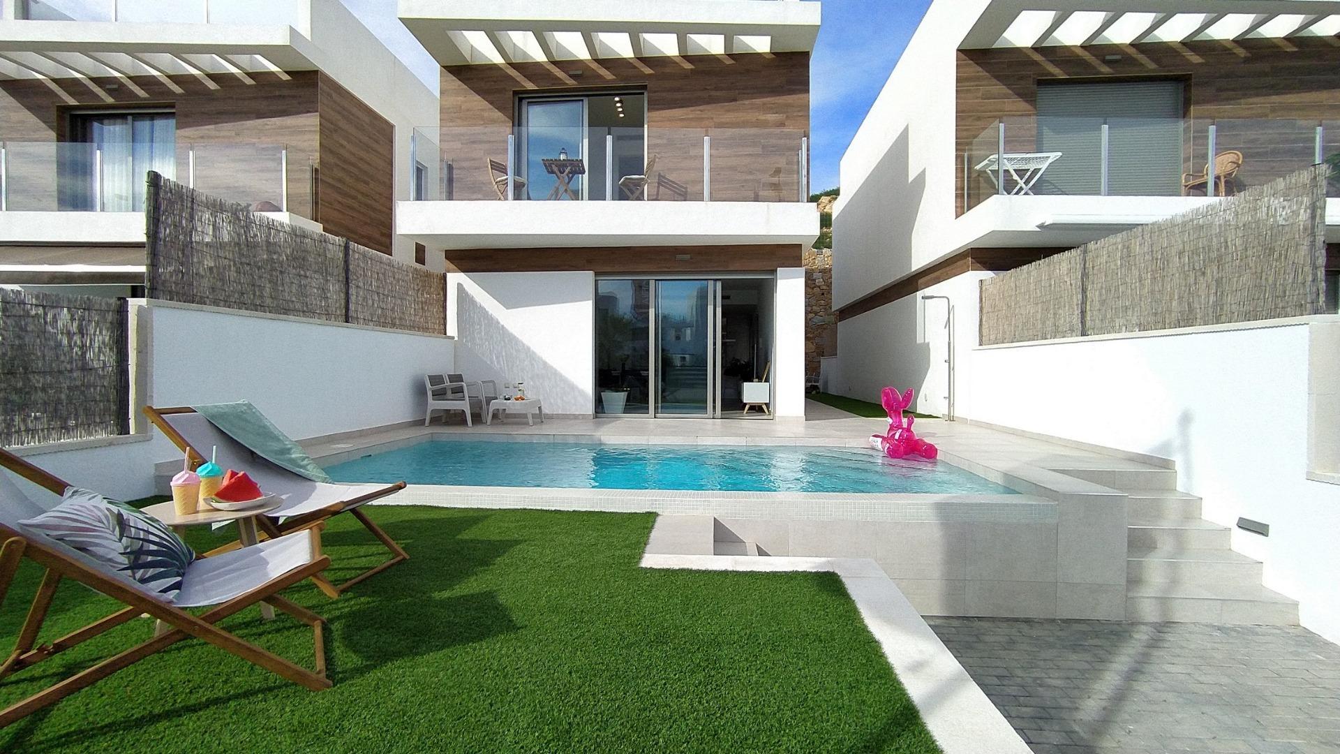 Venta de villa en Orihuela Costa