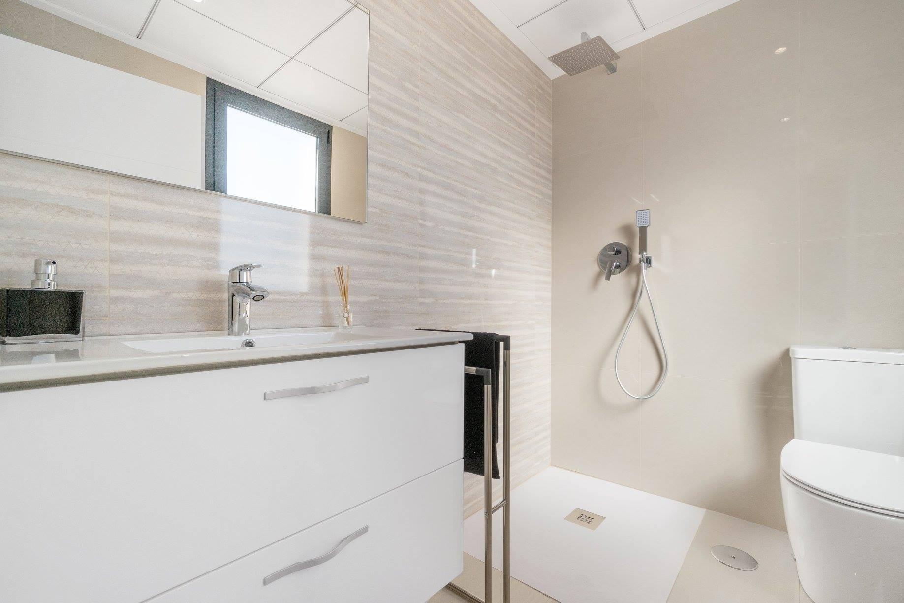 For sale of villa in Los Montesinos