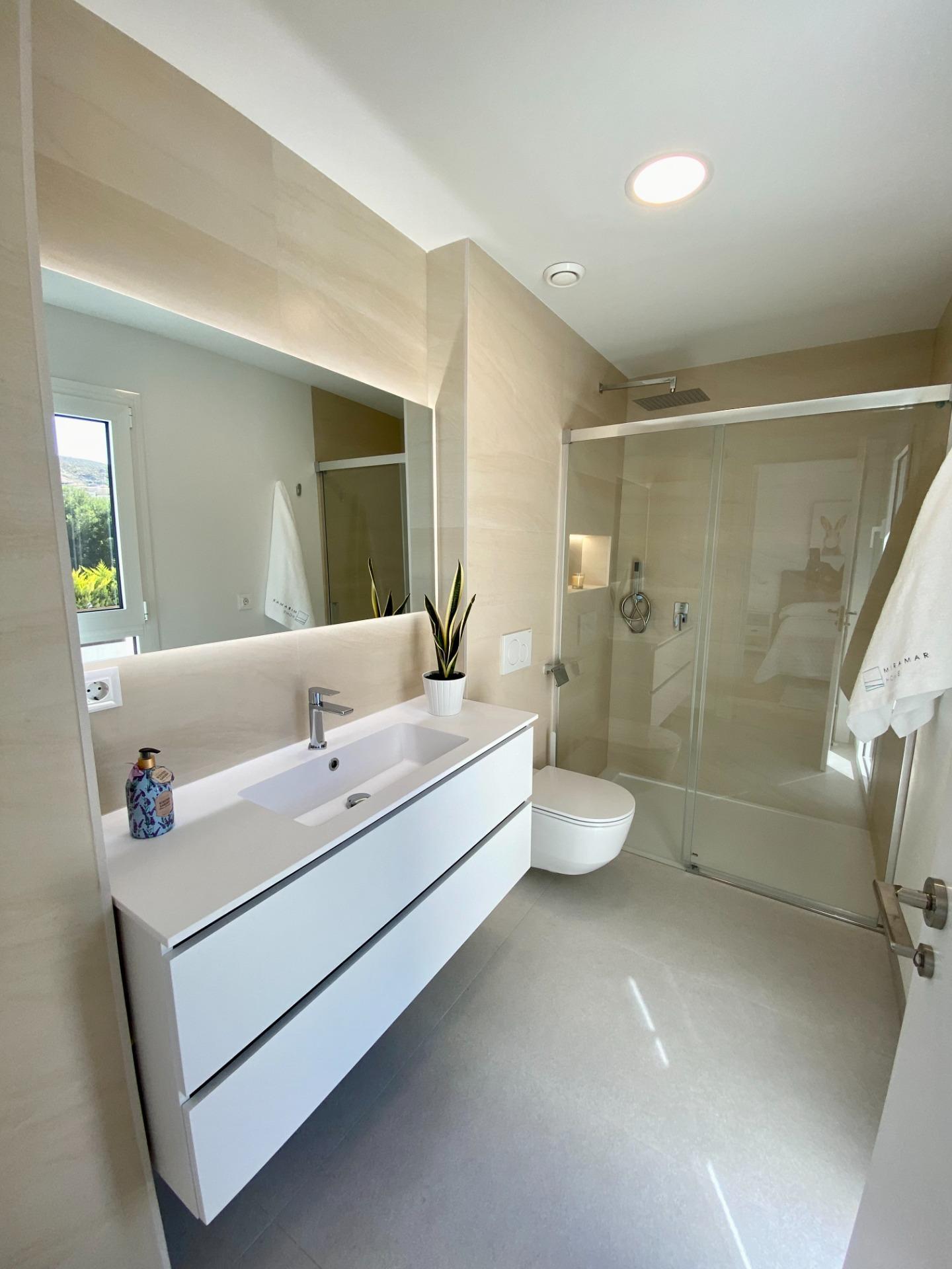 For sale of villa in Finestrat