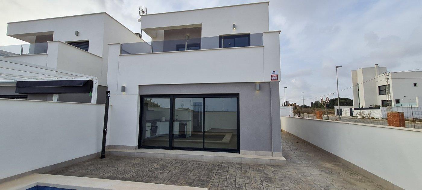 For sale of villa in Orihuela Costa