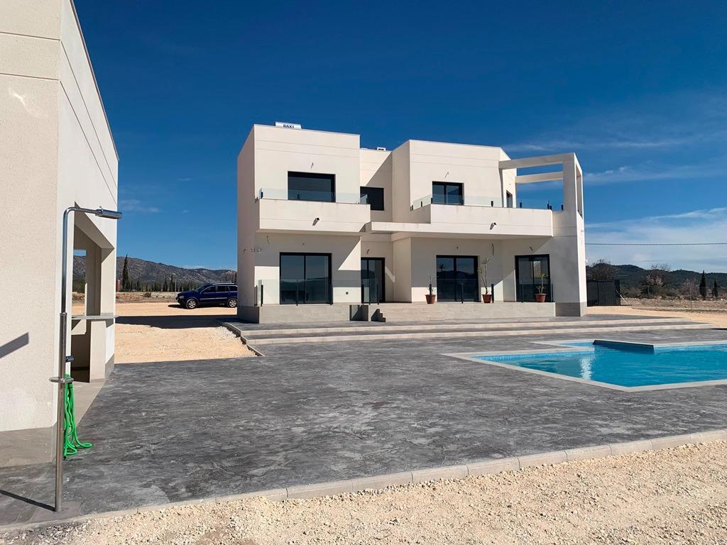 Venta de villa en Pinoso