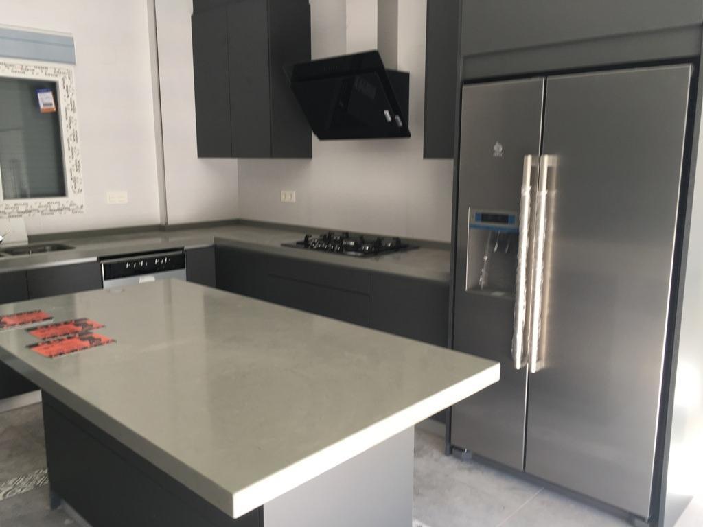 Venta de villa en Pinoso
