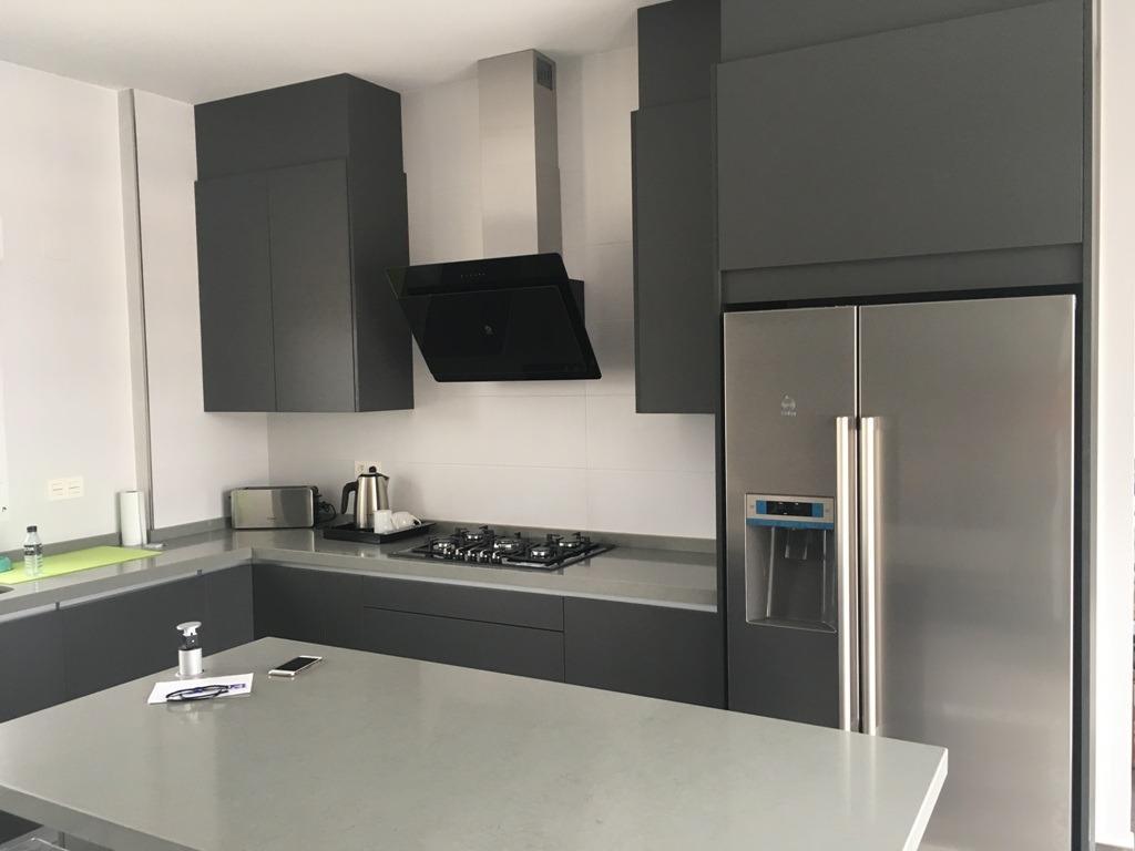 Venta de villa en Pinoso