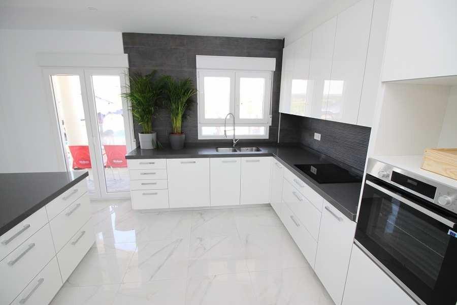 Venta de villa en Pinoso