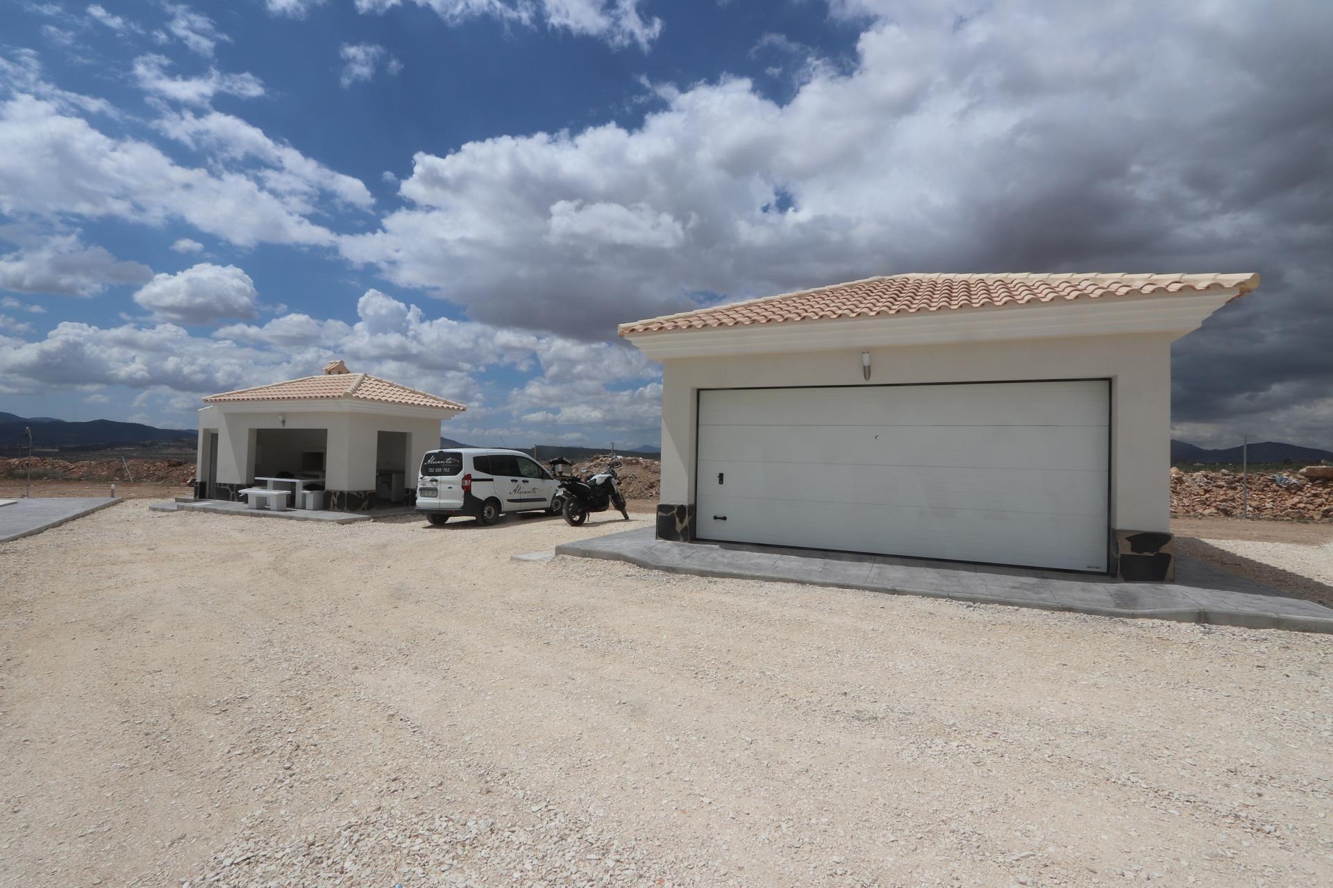 For sale of villa in Pinoso