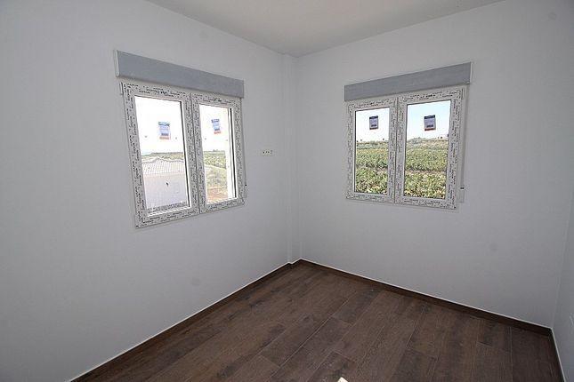 For sale of villa in Pinoso
