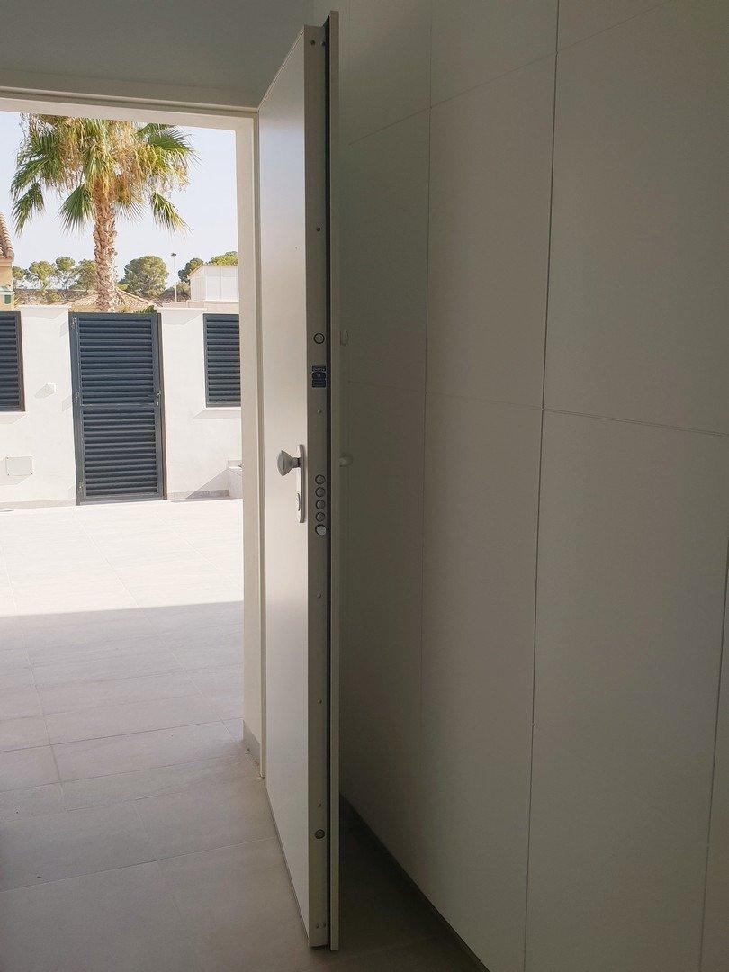 For sale of villa in Pilar de La Horadada
