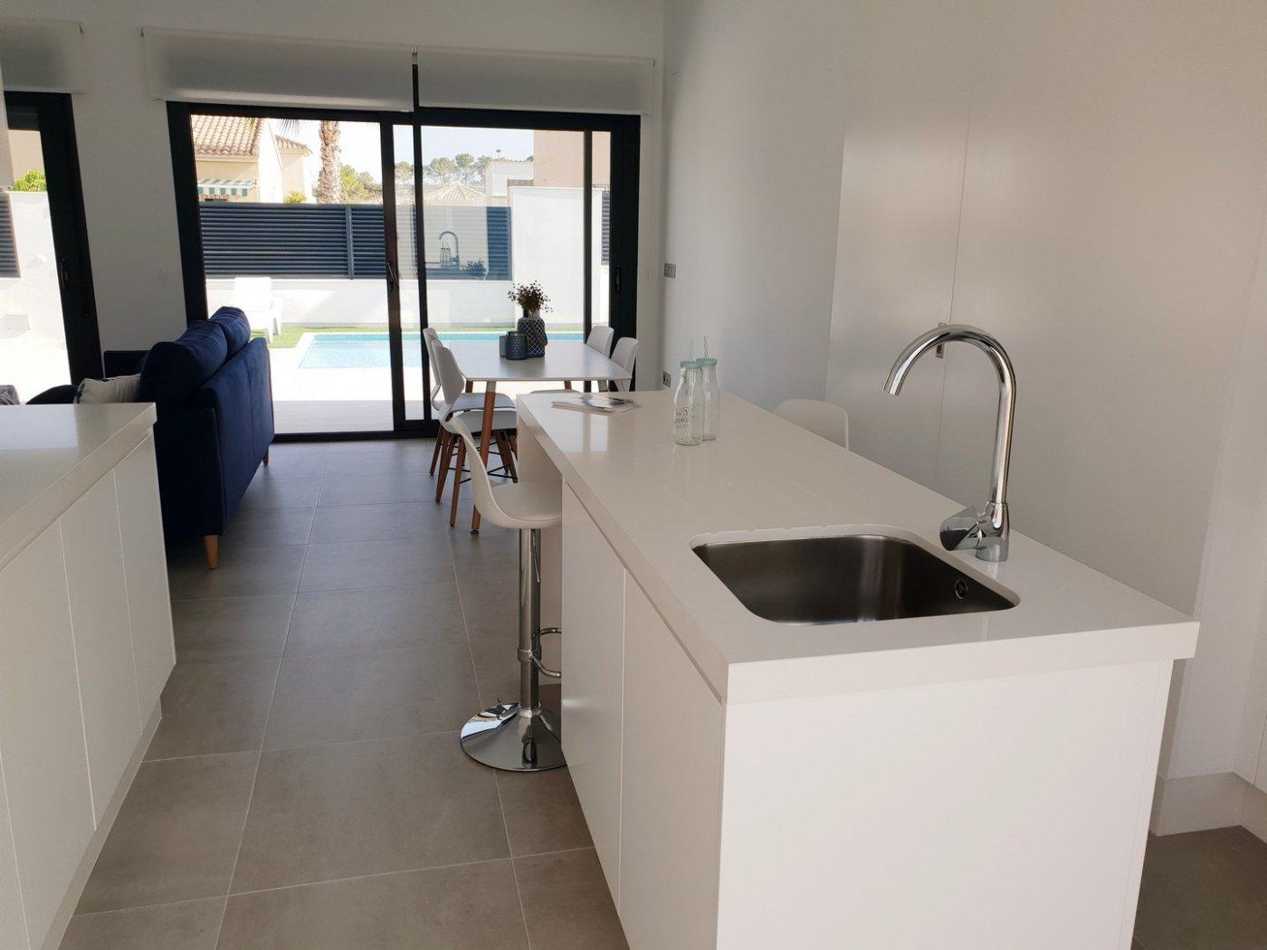 For sale of villa in Pilar de La Horadada