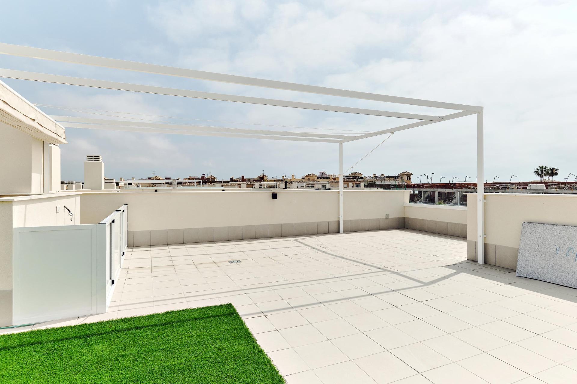 For sale of chalet in Torrevieja