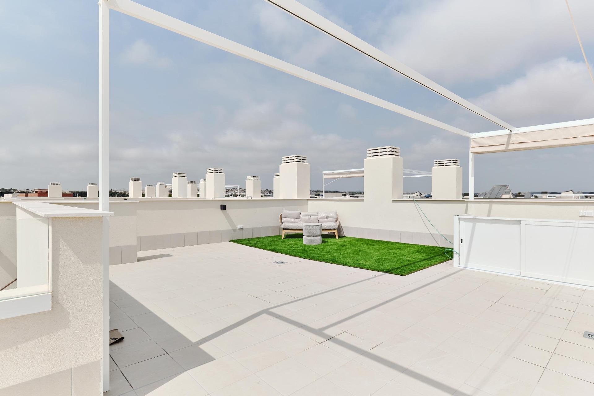 For sale of chalet in Torrevieja