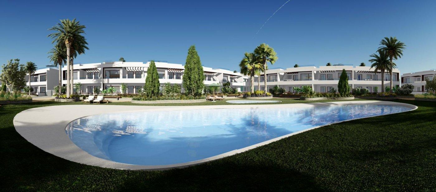 For sale of chalet in Torrevieja