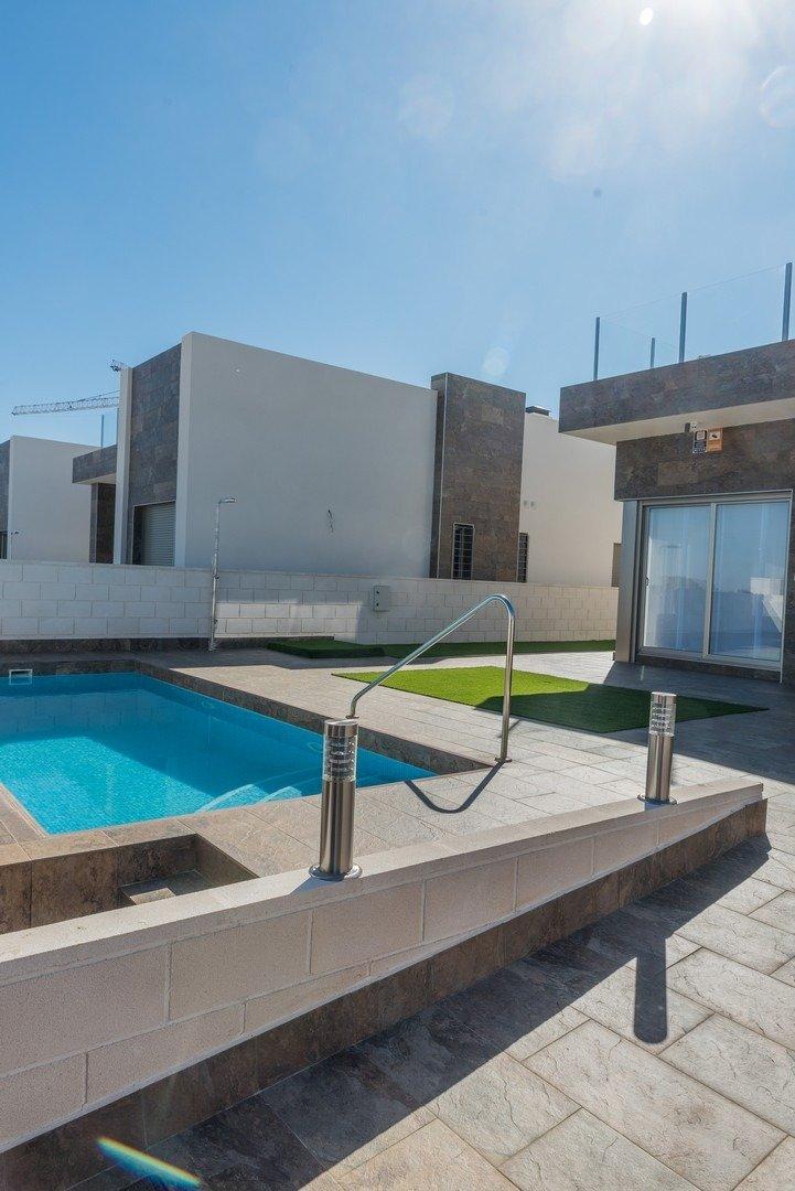 For sale of villa in Orihuela Costa