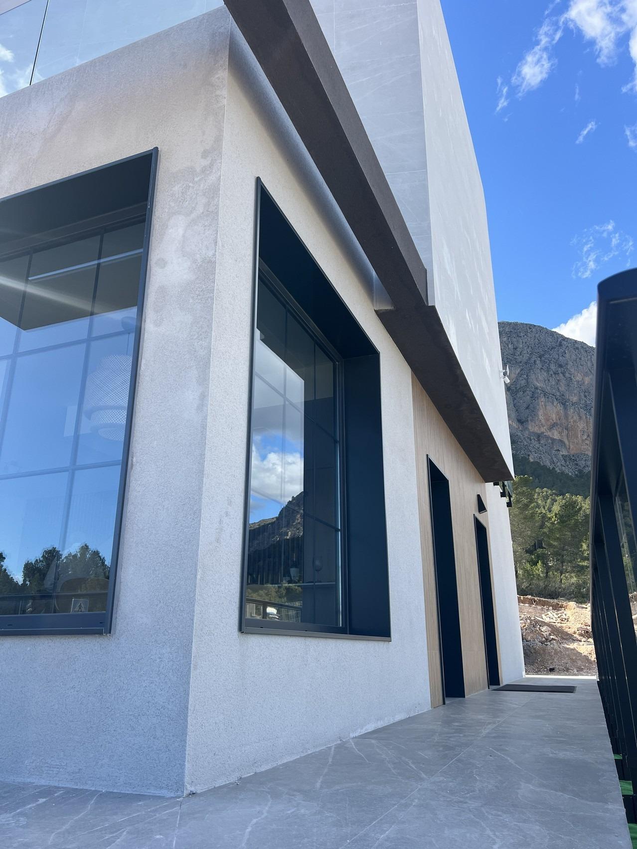 Venta de villa en Polop