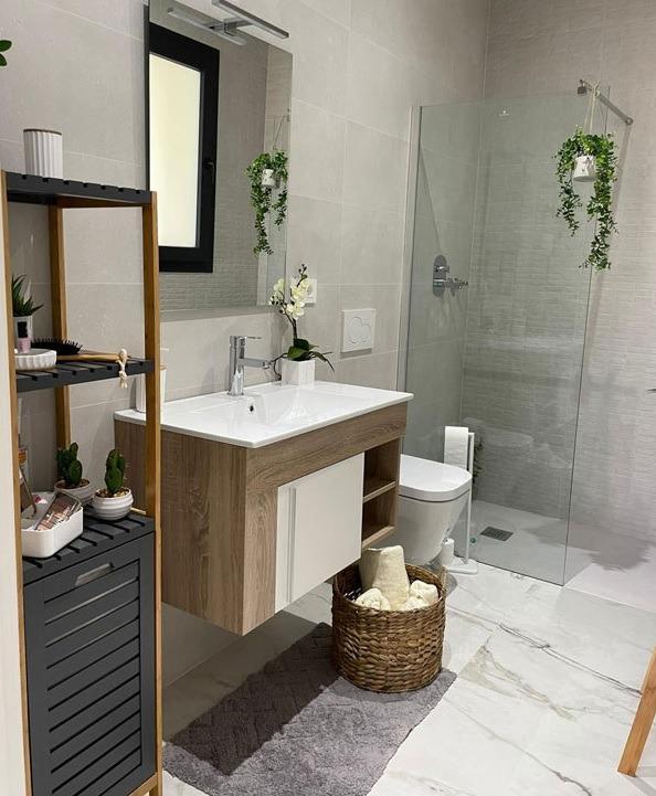 For sale of apartment in Guardamar del Segura