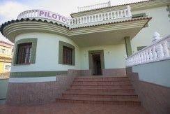For sale of villa in Torrevieja