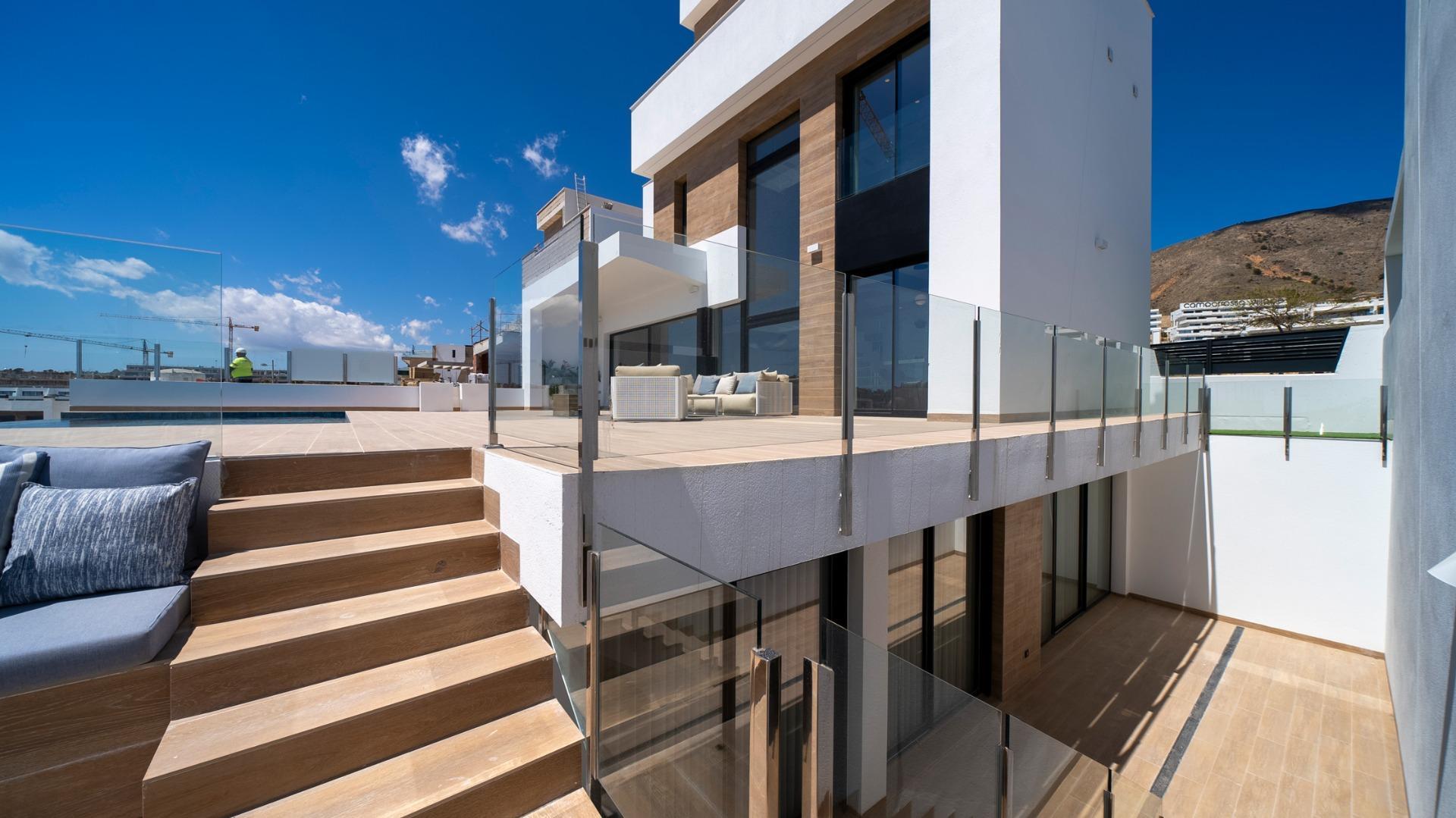 For sale of villa in Finestrat
