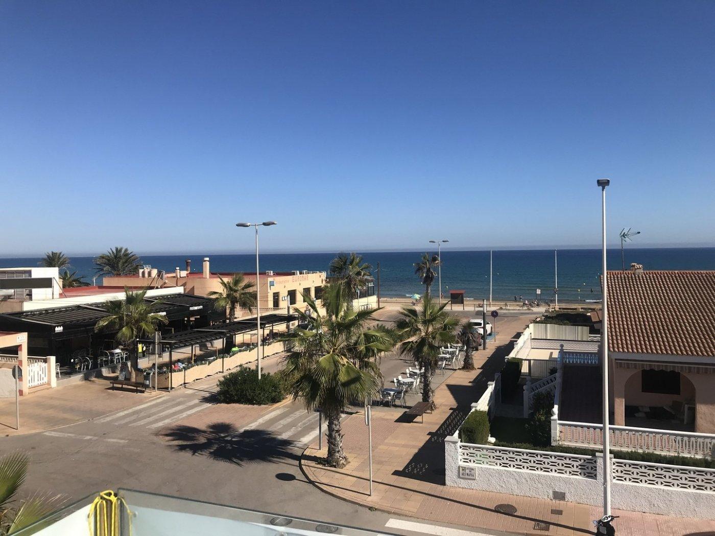 For sale of villa in Torrevieja