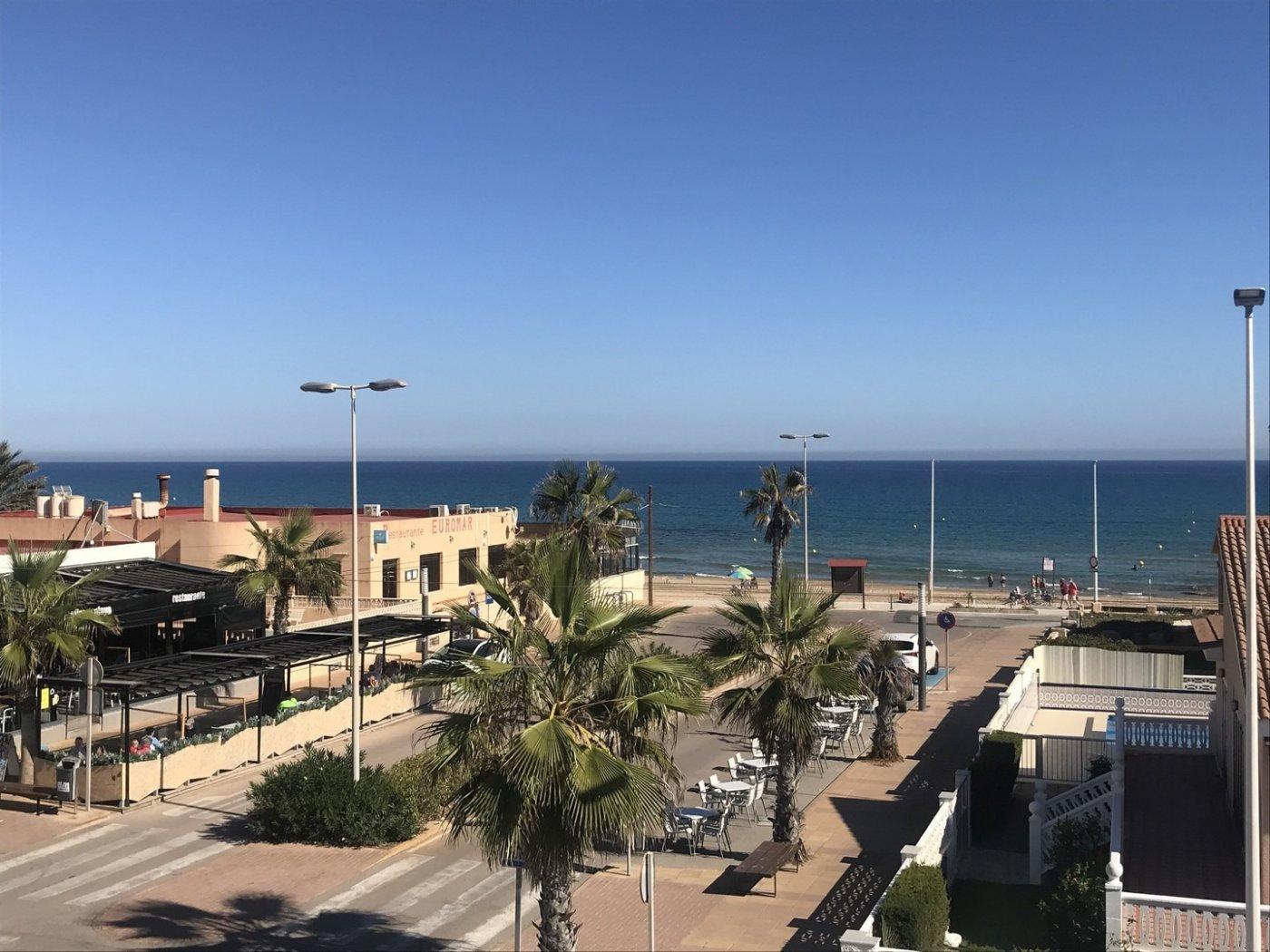 For sale of villa in Torrevieja