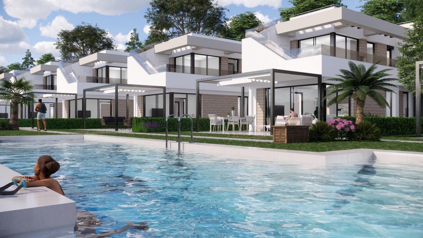 Venta de villa en Pilar de La Horadada