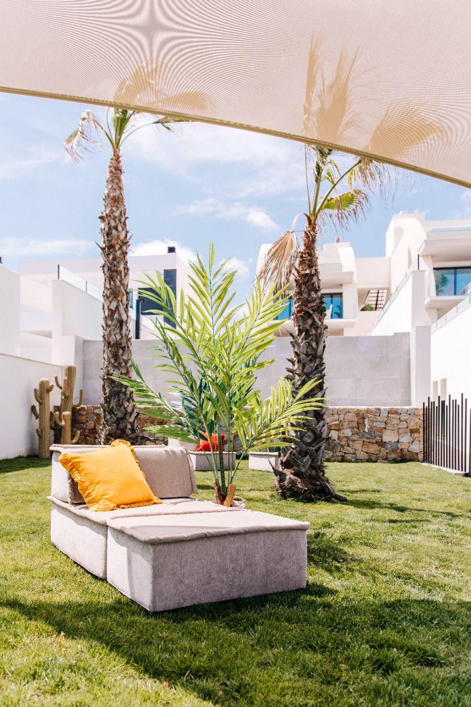 For sale of chalet in Rojales