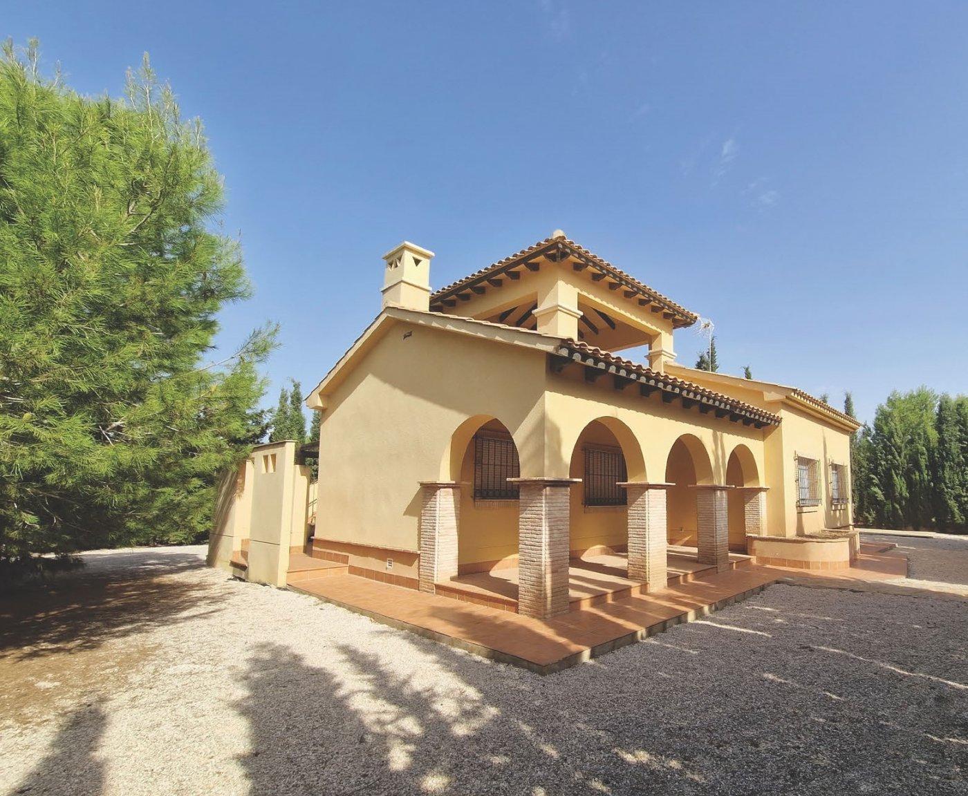 For sale of villa in Fuente Álamo de Murcia