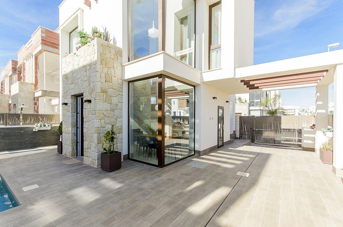 For sale of villa in Cartagena