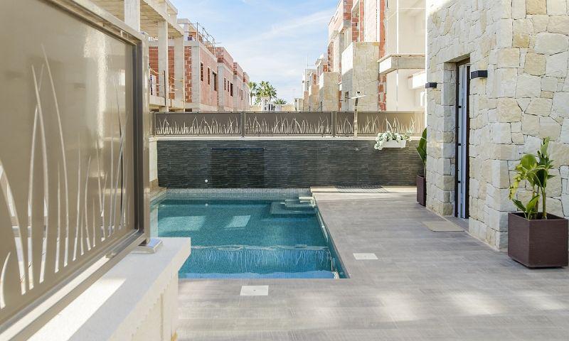 Venta de villa en Rojales