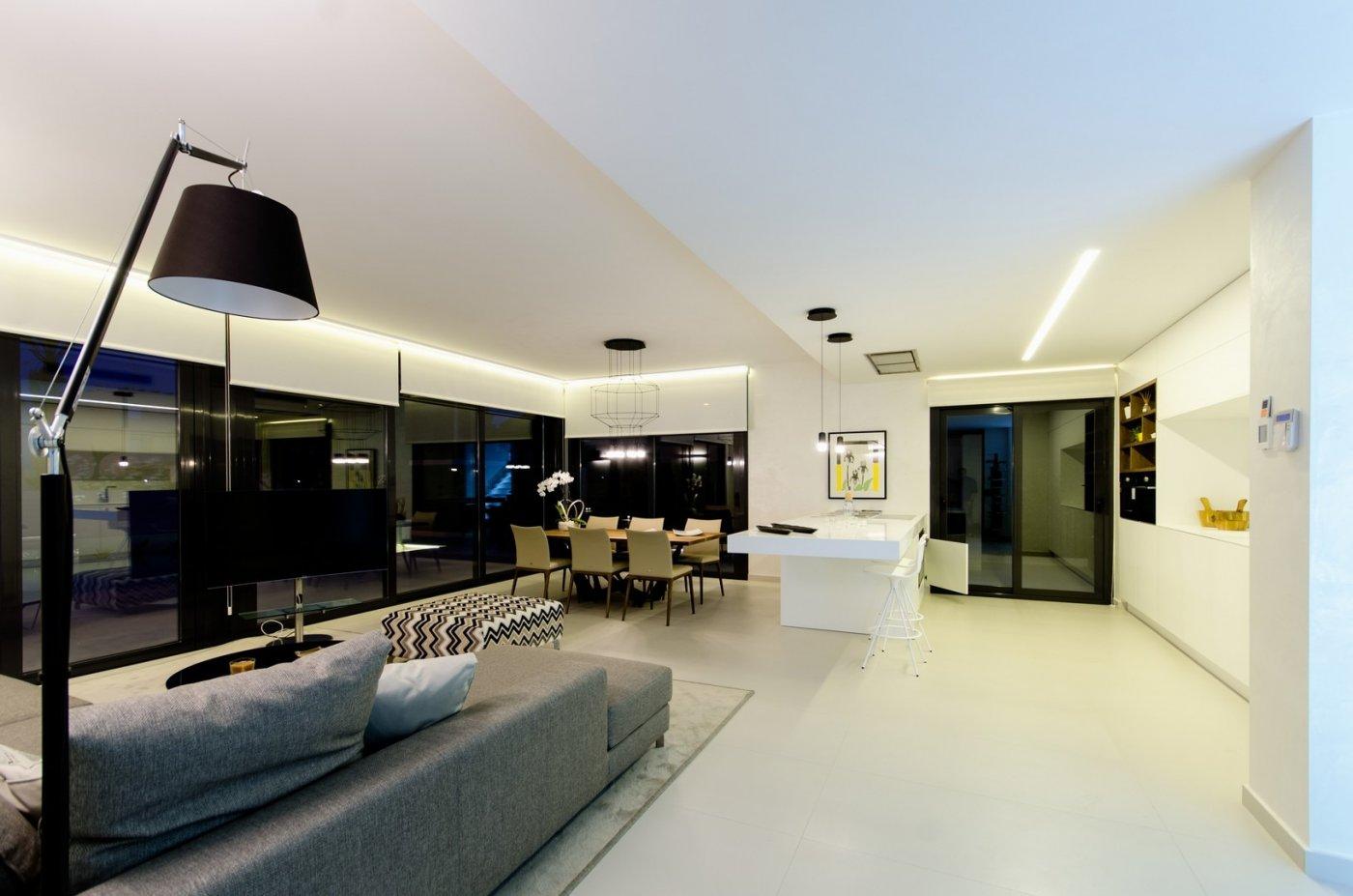 Venta de villa en Orihuela Costa