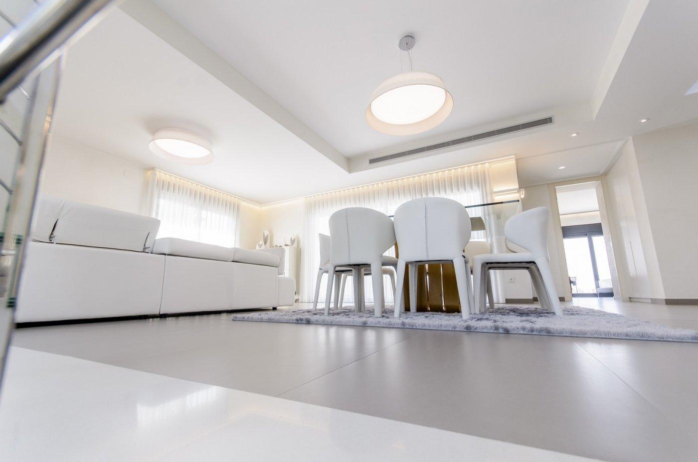 For sale of villa in Orihuela Costa