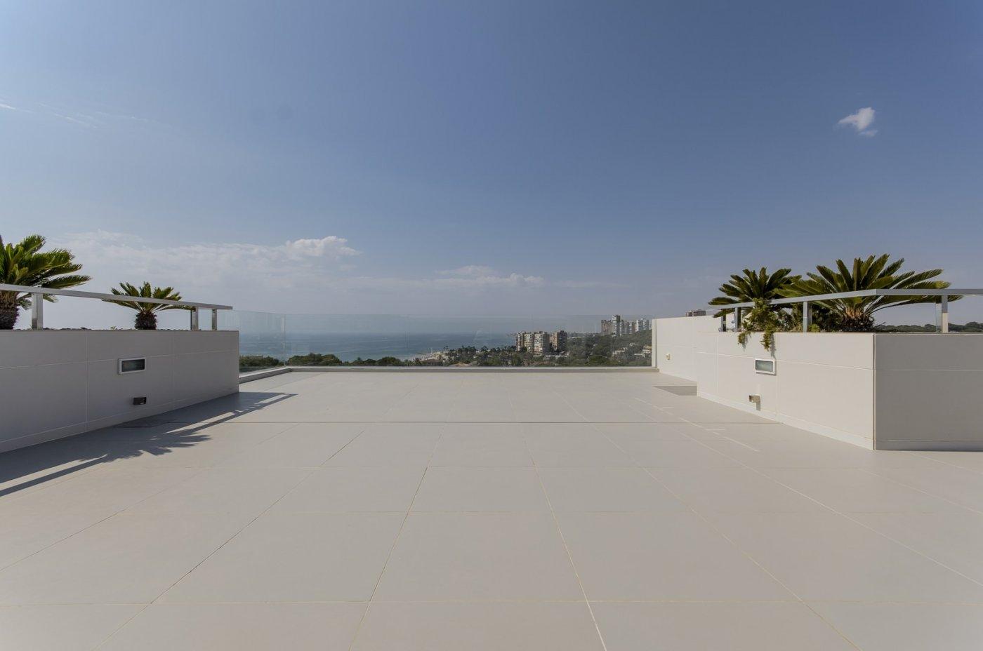 For sale of villa in Orihuela Costa