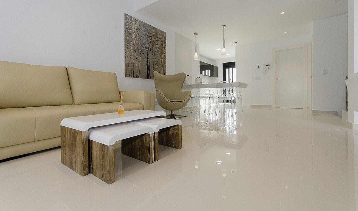 For sale of villa in Orihuela Costa